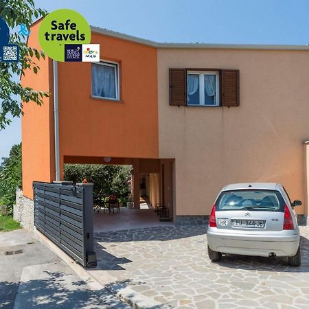 Apartments Petra Near Beach Veruda Dış mekan fotoğraf
