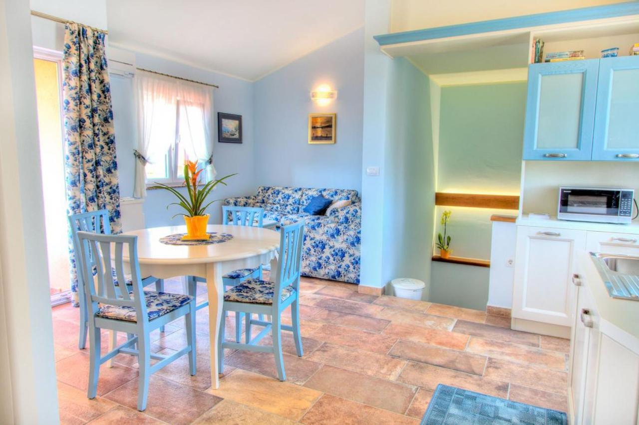 Apartments Petra Near Beach Veruda Dış mekan fotoğraf