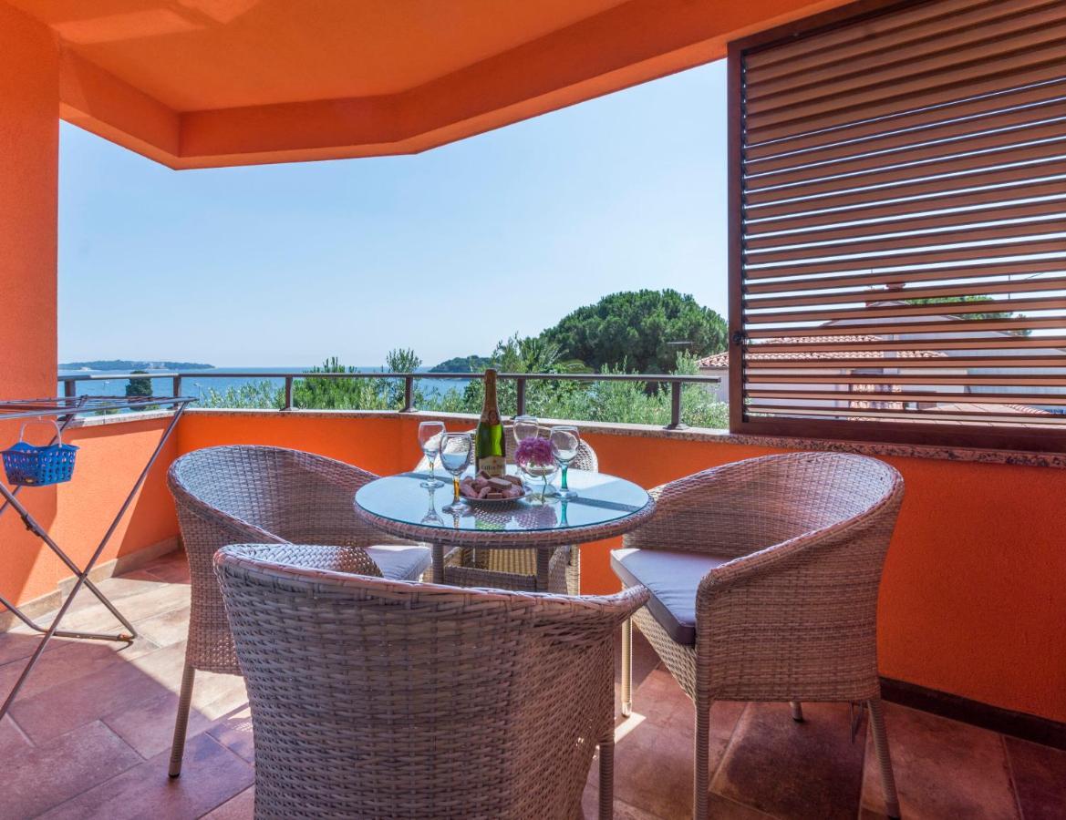 Apartments Petra Near Beach Veruda Dış mekan fotoğraf
