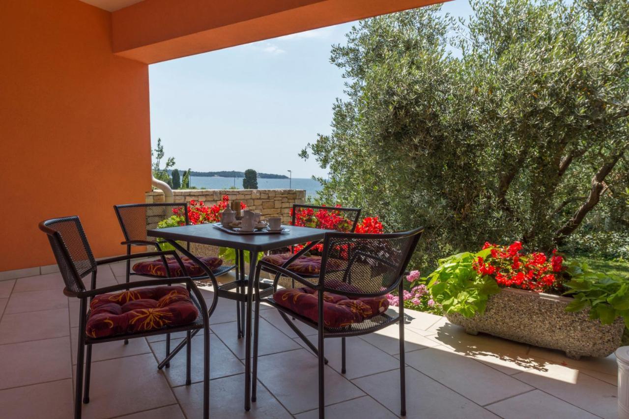 Apartments Petra Near Beach Veruda Dış mekan fotoğraf